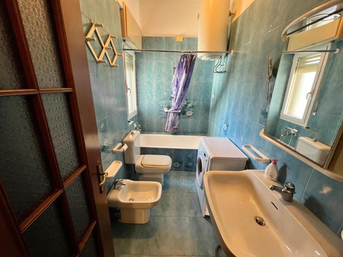 Bilocale Pf Apartment Loano Bagian luar foto
